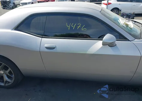 2016 Dodge Challenger Sxt from USA, damaged, VIN 2C3CDZAGXGH330059